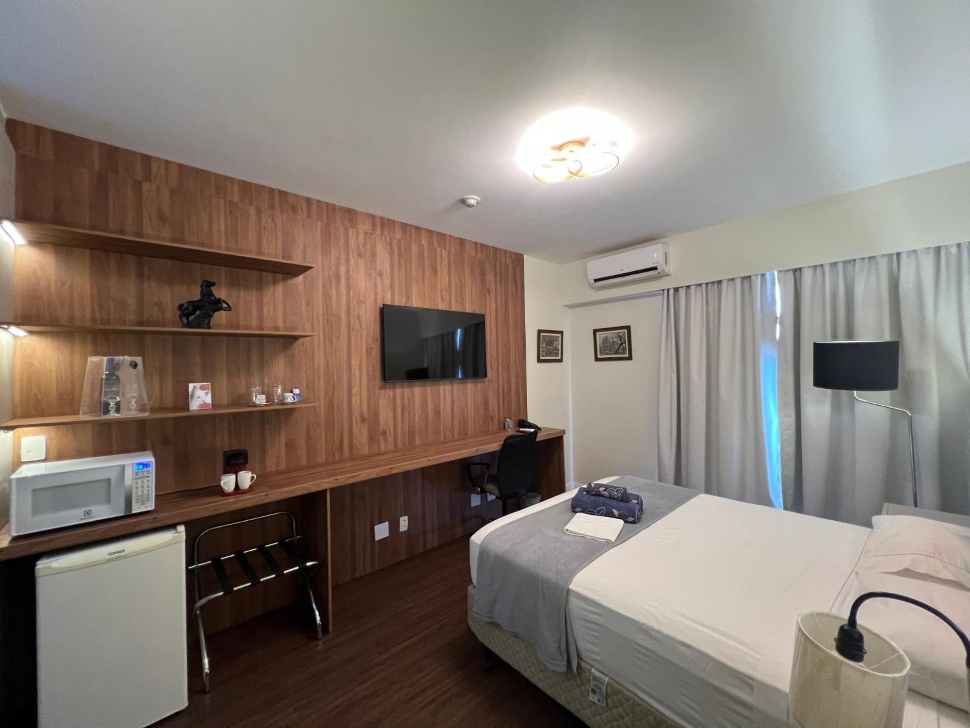Moema Ibirapuera Uh1808 Hotel 4*